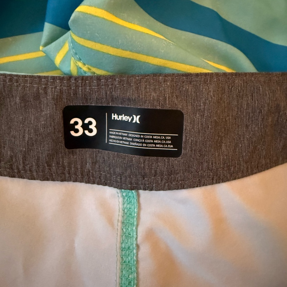 Men’s Hurley Swim Trunks - Picture 5 of 5
